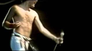 Queen  Another bites the dust Live in Argentina 1981 [upl. by Atsillac665]